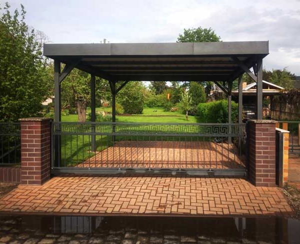 Carport, Frontansicht, aus Polen von Armetal Zäune
