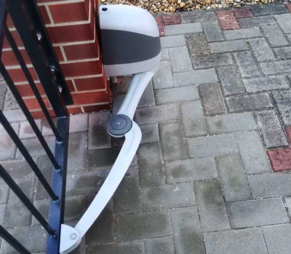 Torautomatik für ein Flügeltor aus Polen